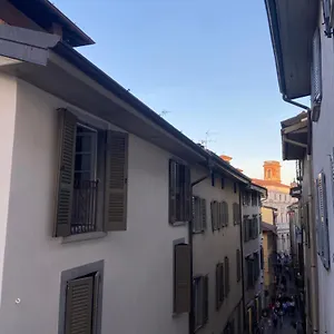 Colleoni 20 , Bergamo Itálie
