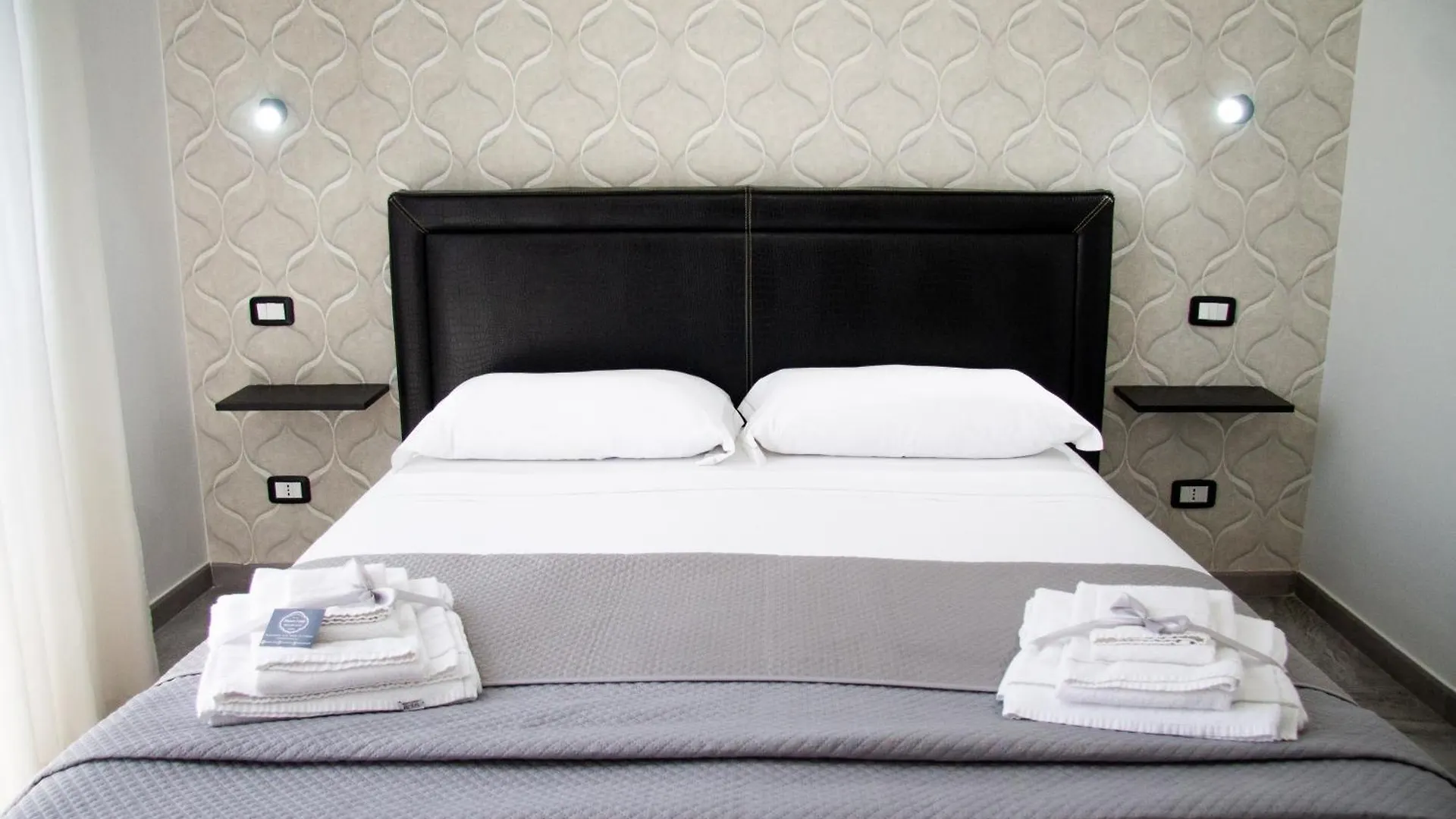 Bed & Breakfast Pisacane Family Neapol Itálie